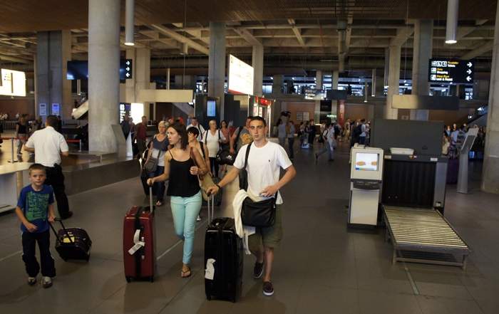 DALAMAN HAVALİMANI’NDA 160.688 YOLCUYA HİZMET VERİLDİ…