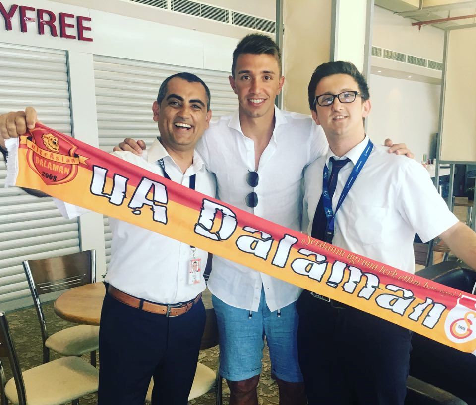 DALAMAN’DA MUSLERA’YA DOĞUM GÜNÜ SÜRPRİZİ