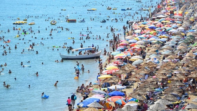 “Bayramdan bayrama” turizm