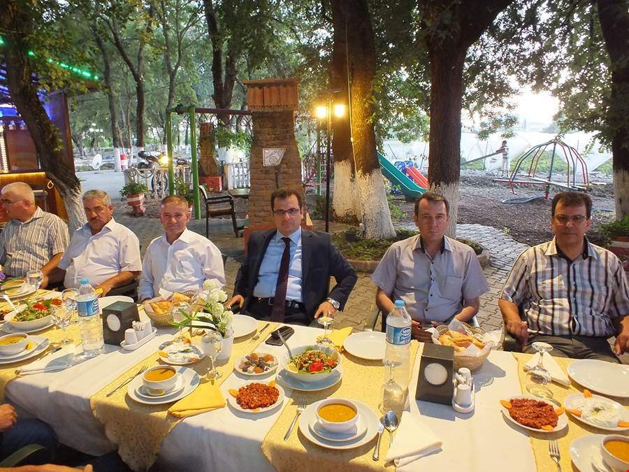 Kaymakamlık personeli iftar yemeğinde bir araya geldi