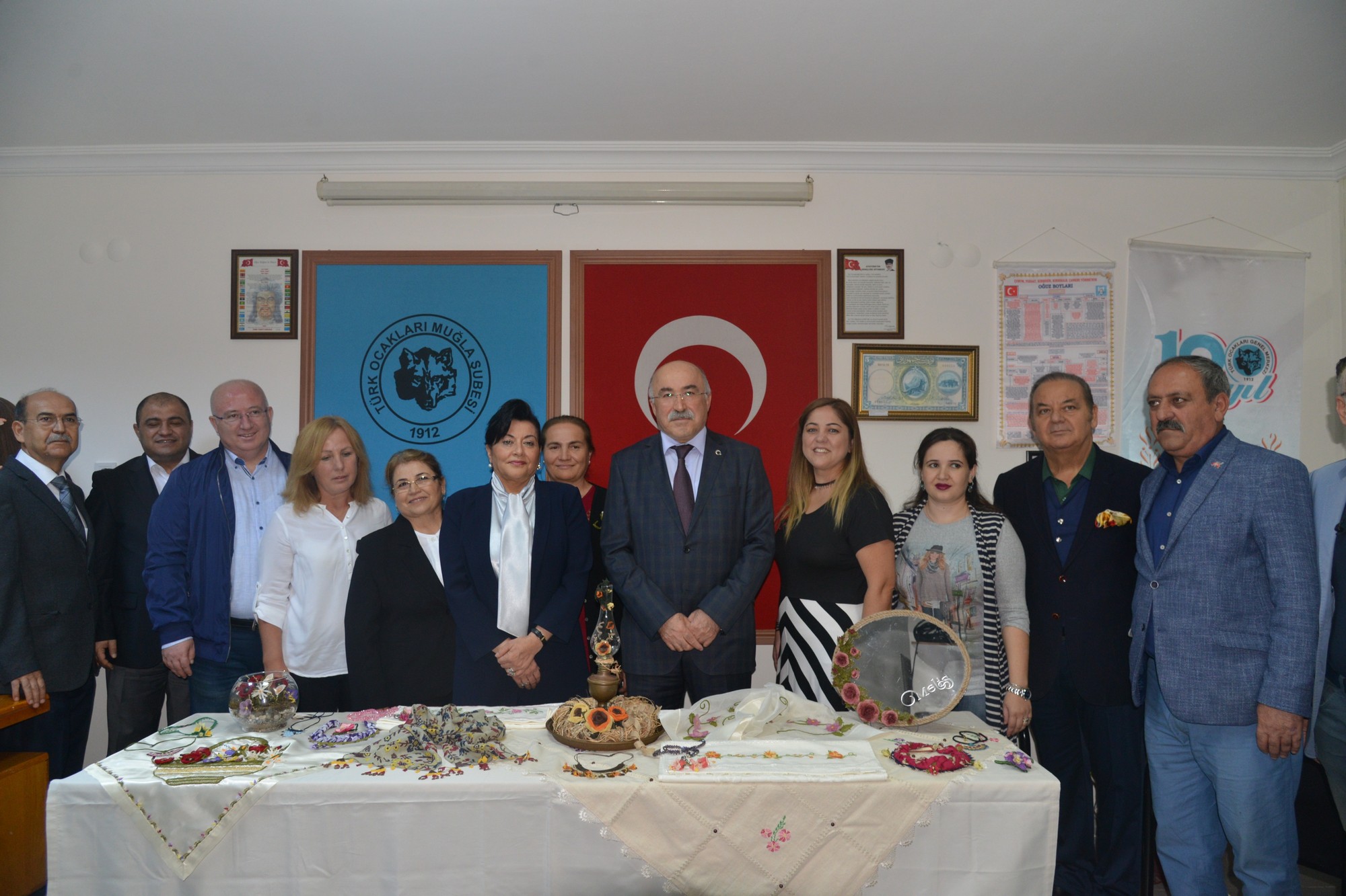 Vali Civelek Türk Ocağı Muğla Şubesinin Yeni Hizmet Binası Açılışına katıldı