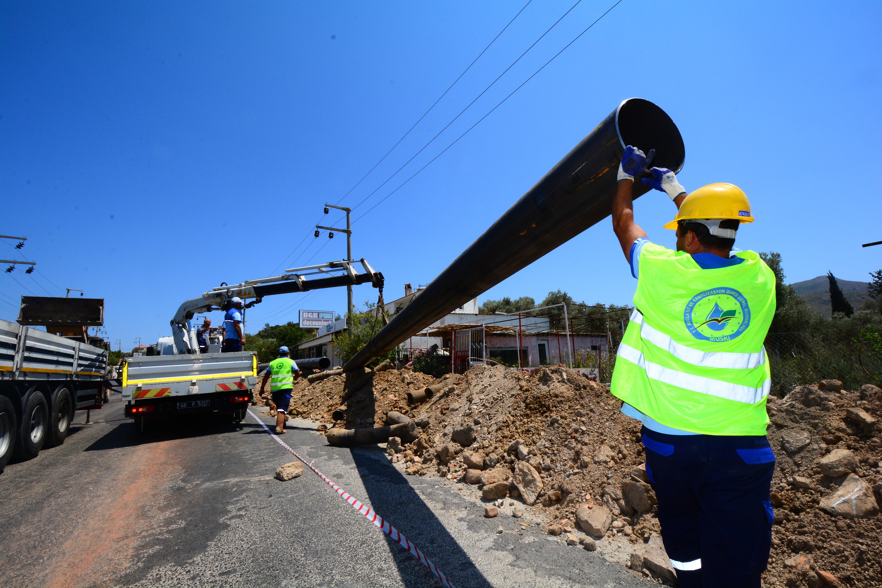 Büyükşehir’den Muğla’ya 942 Bin Metre Hat Büyükşehir’den Muğla’ya 942 Bin Metre Hat