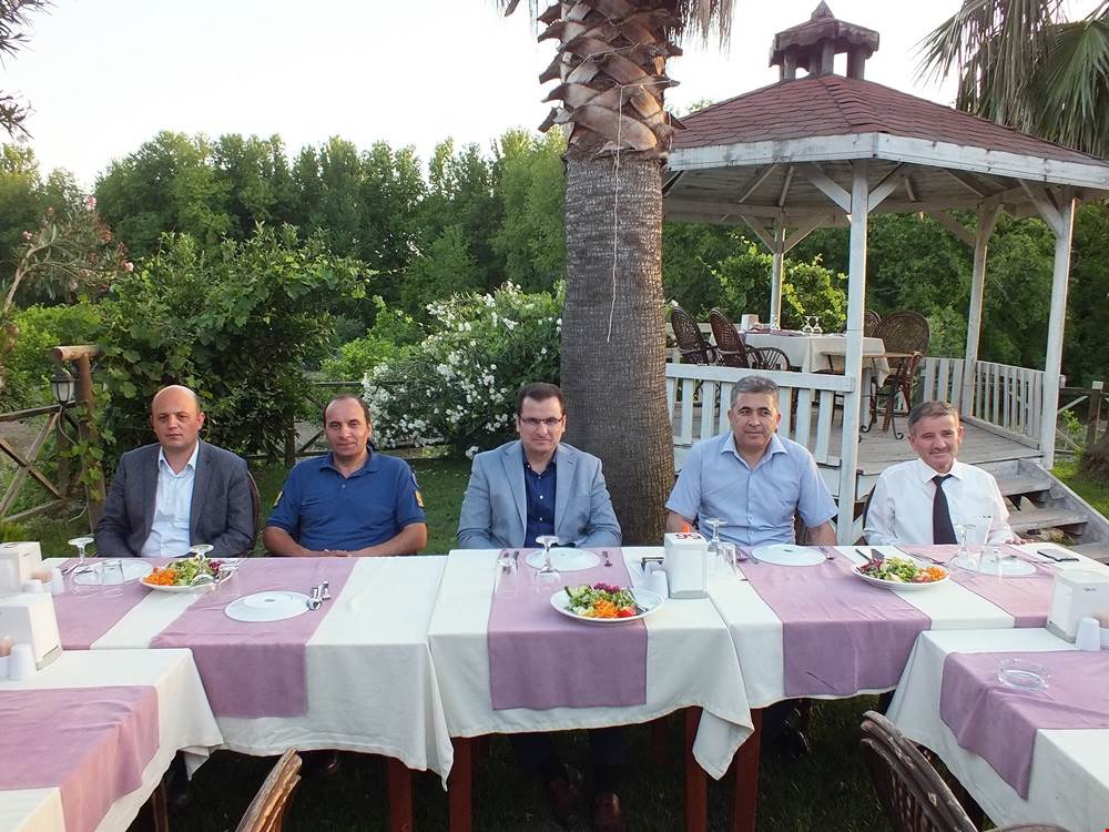 Kaymakam Ali GÜLDOĞAN, Mahalle Muhtarları ile iftarda bir araya geldi