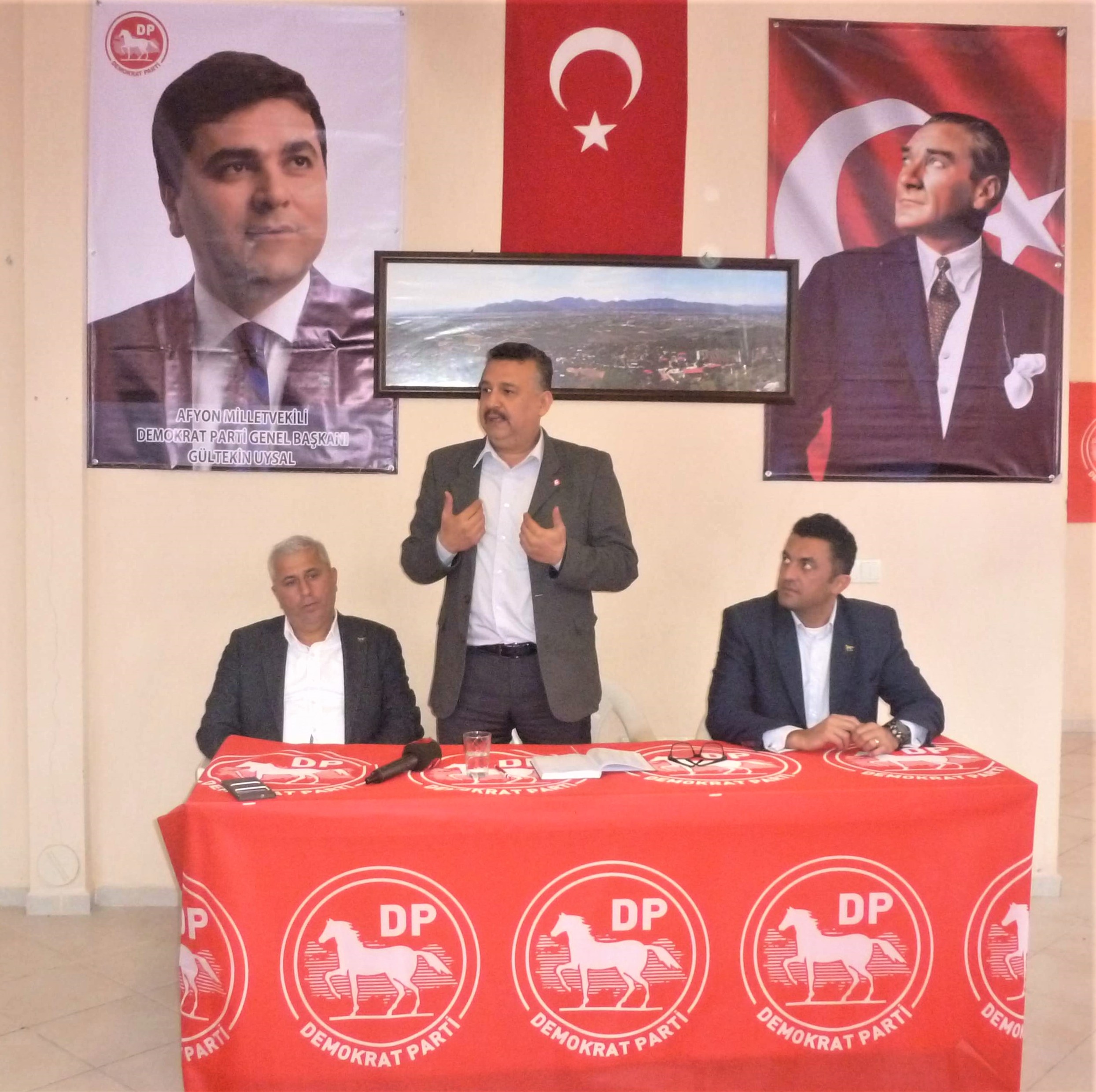KORKUT “AĞALARIN MASASINDA KEMİK YALAMADIM”