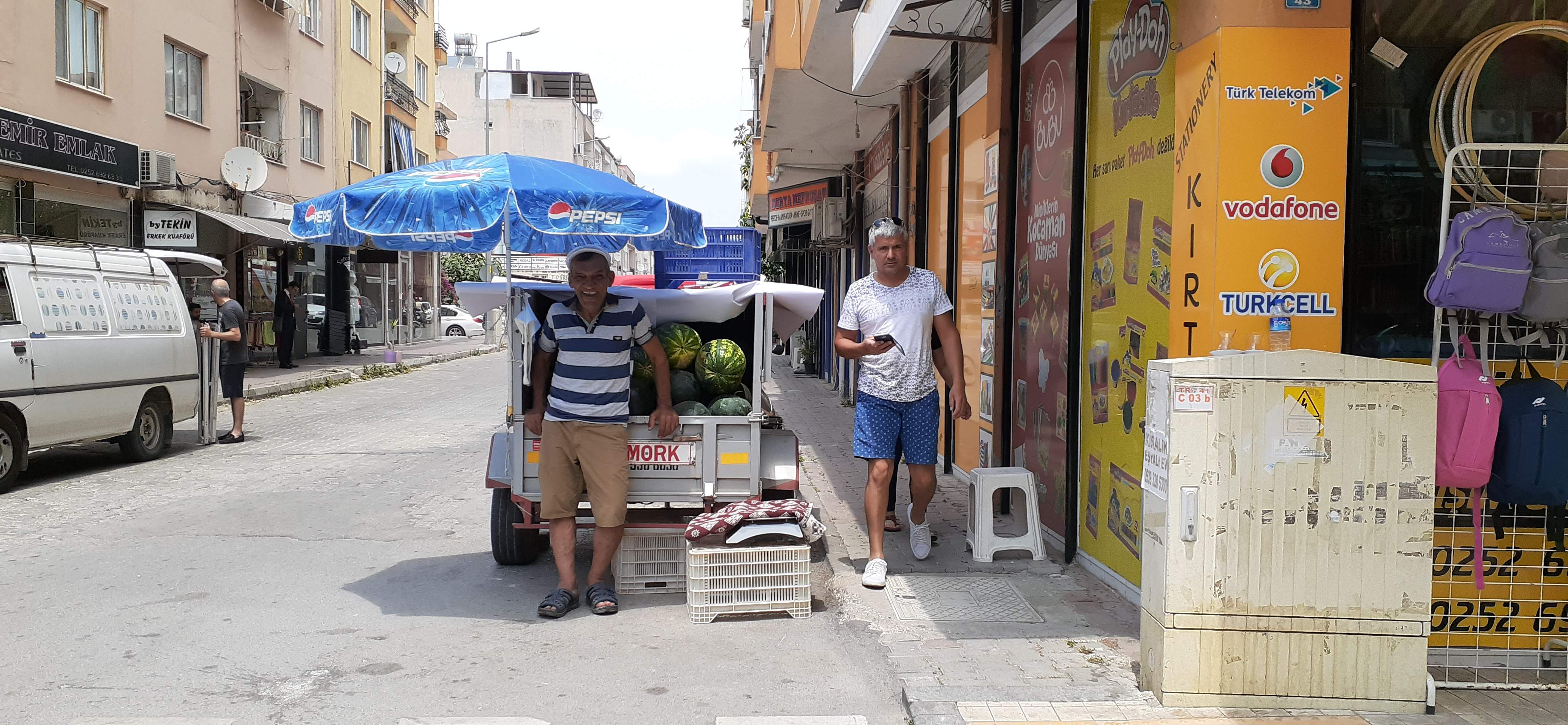 DALAMAN ÇİLEĞİ,KARPUZU VE KİRAZI İLE GÜNDEMDE