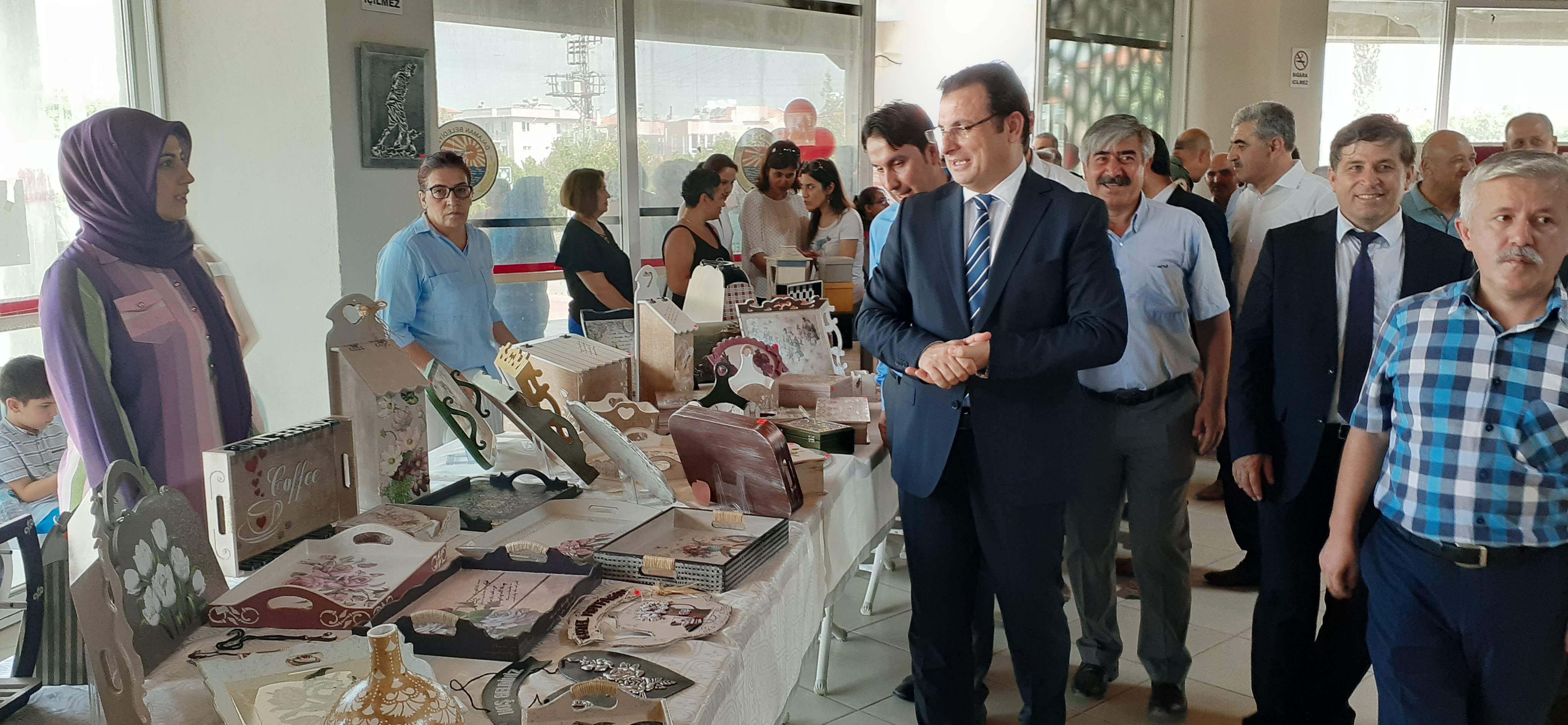 İLÇE HALK EĞİTİMDEN YIL SONU SERGİ ETKİNLİĞİ