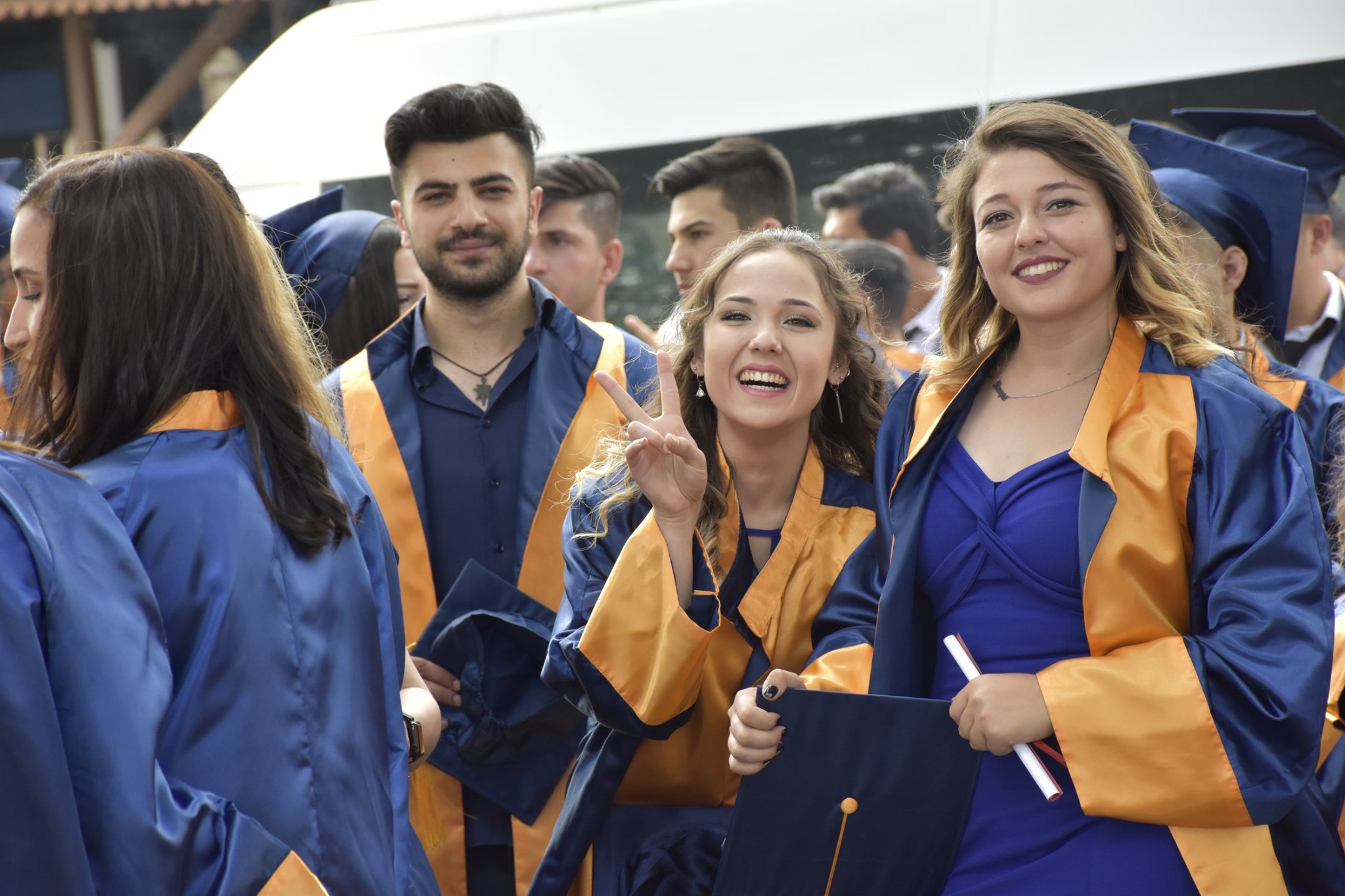 Köyceğiz’de Gelenek Değişmedi: Göle Öğrenci Çalındı