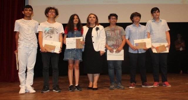 LGS ŞAMPİYONLARI ÖDÜLLENDİRİLDİ