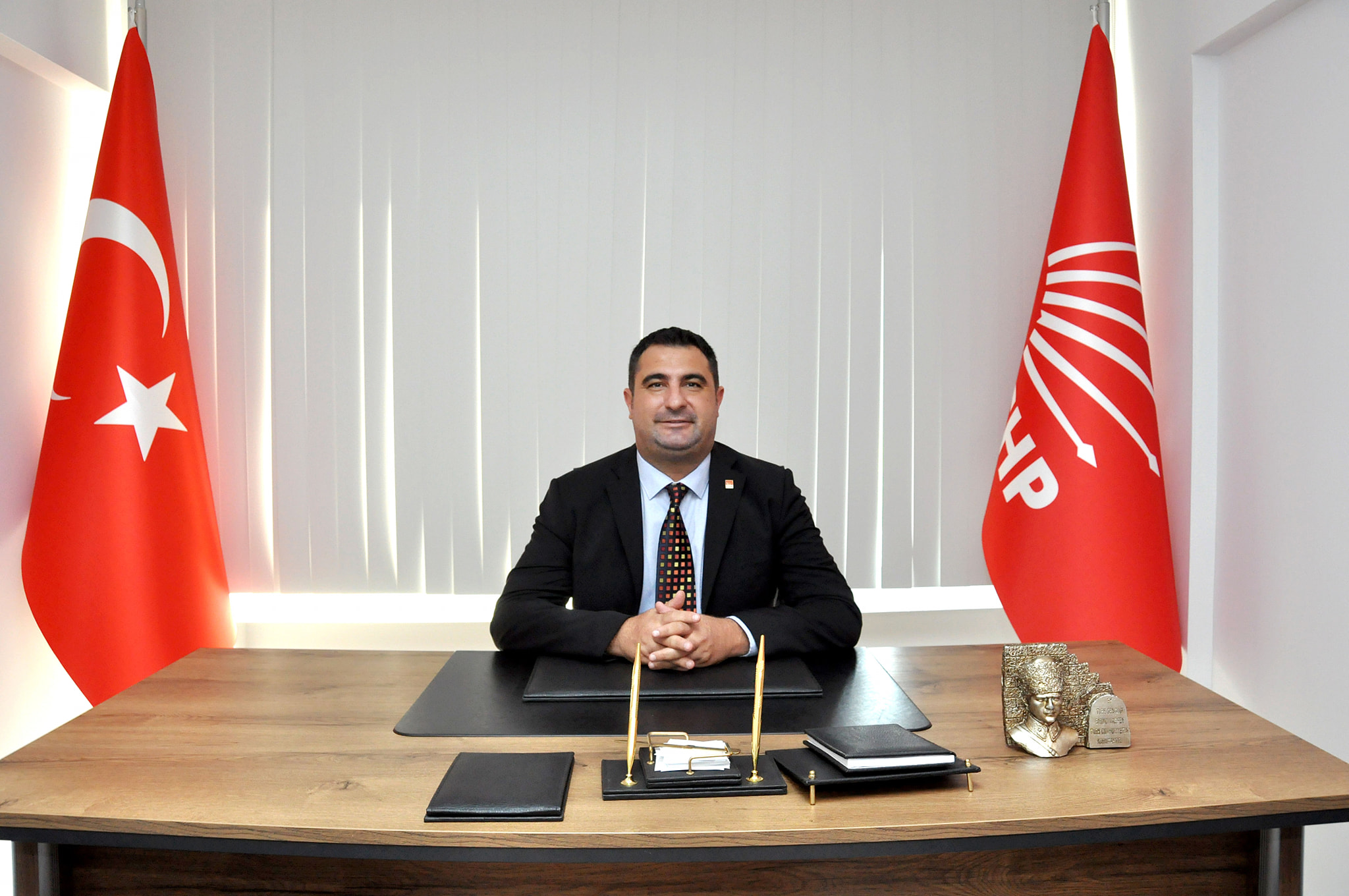 TEZCAN “ORTACA’YA HİZMET ETMEK EN BÜYÜK GÖREVİMİZDİR” TEZCAN “ORTACA’YA HİZMET ETMEK EN BÜYÜK GÖREVİMİZDİR”