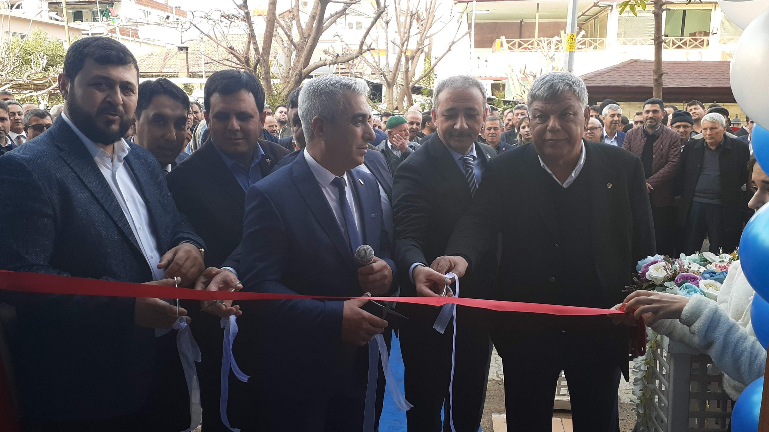 YENİ MUHASEBE OFİSİNE GÖRKEMLİ AÇILIŞ