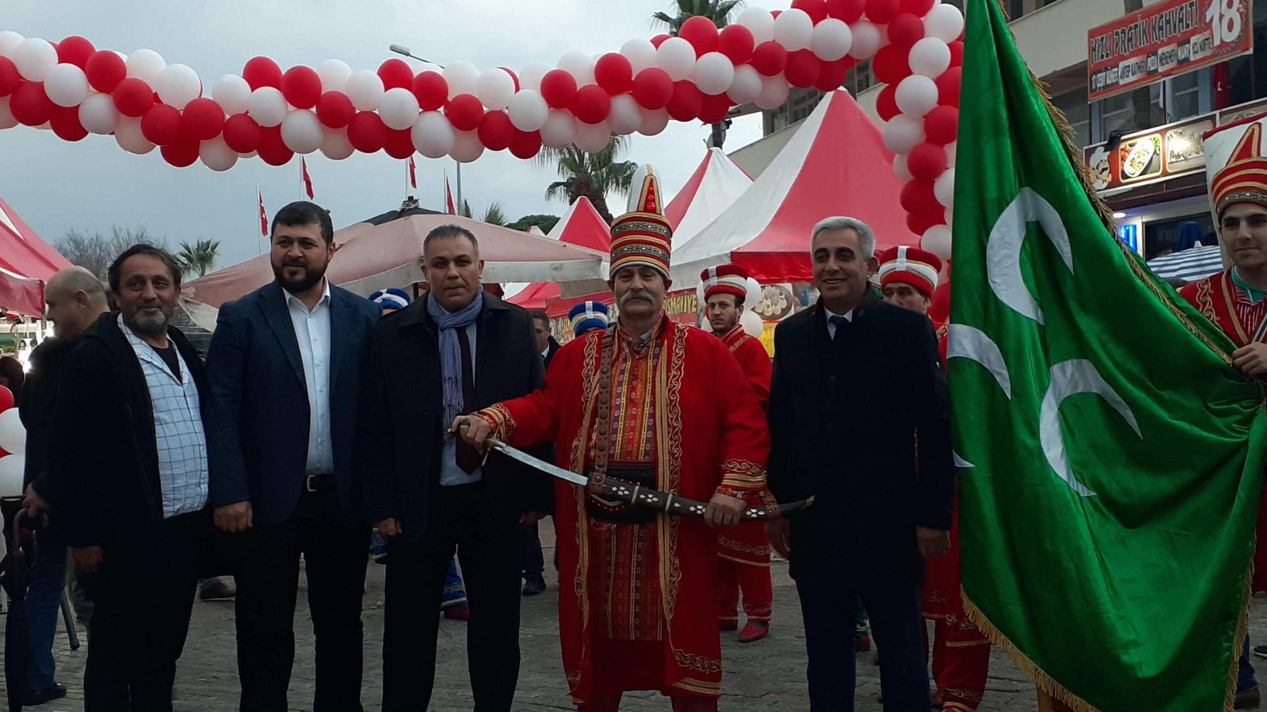 YÖRESEL ÜRÜNLER PANAYIRINA MEHTERLİ AÇILIŞ