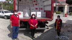 DALAMAN KIZILAY ŞUBESİNCE ÇOCUKLARA BİSKÜVİ PAKETİ DAĞITILDI