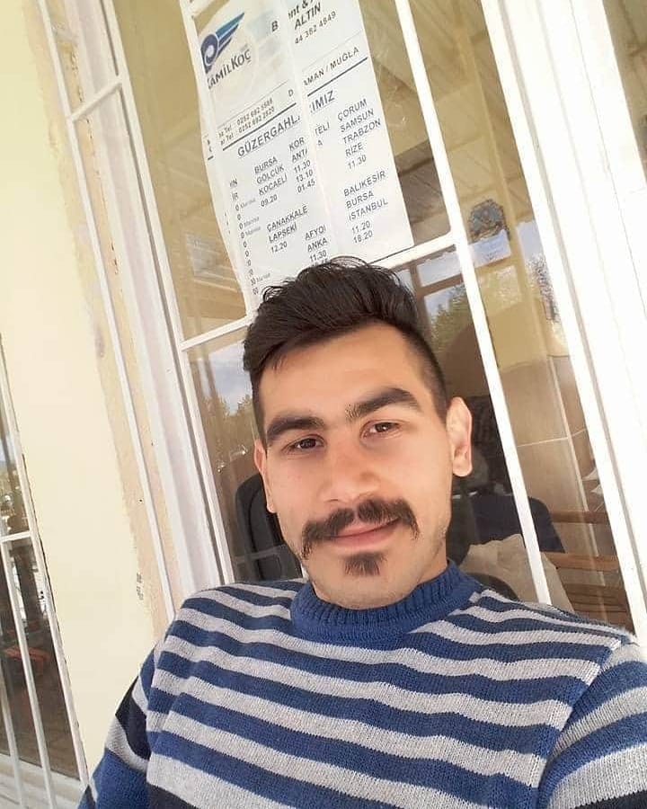 YOĞUN BAKIMDA YAŞAM SAVAŞINI KAYBETTİ