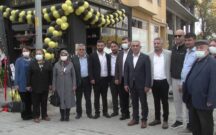 BLACK BOUGH TOBACO MAĞAZASI AÇILDI